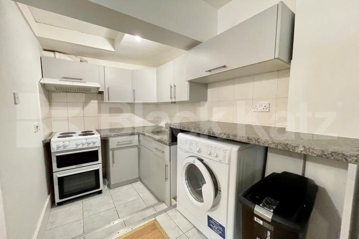 Larger than average, two bedroomed garden flat on the lower ground floor  Drakefield Road, Tooting Bec